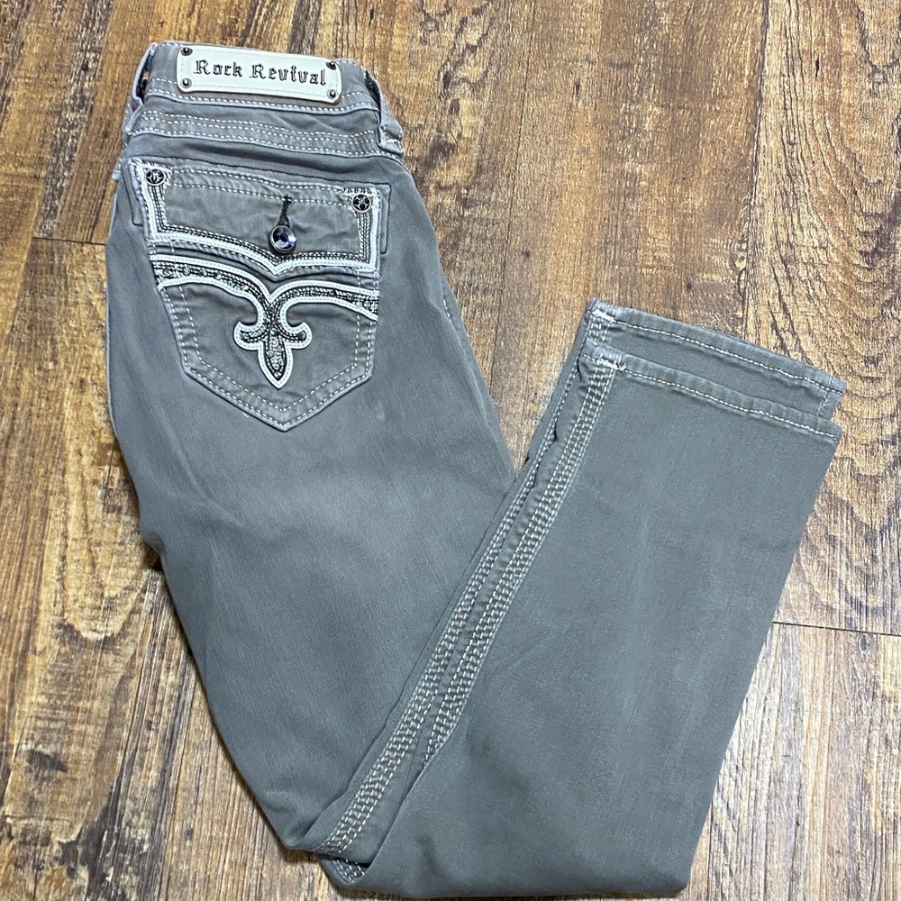 Rock‎ Revival Calli size 27 mid rise curvy crop Charcoal Women's Jeans stretch